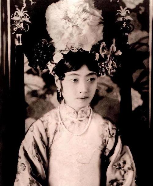 演员婉容,演绎传奇，光影人生