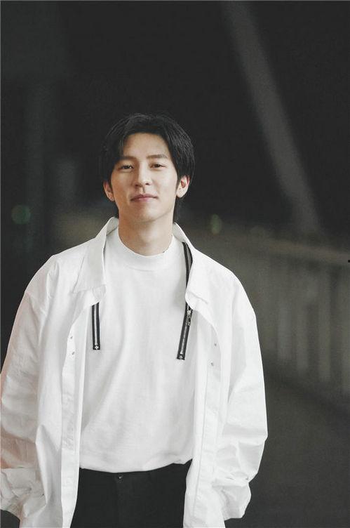 孙阳演员,光影交织，演绎人生百态