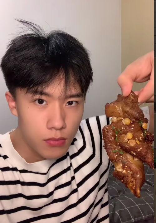 快手上的网红小孩,童真演绎网络新风尚